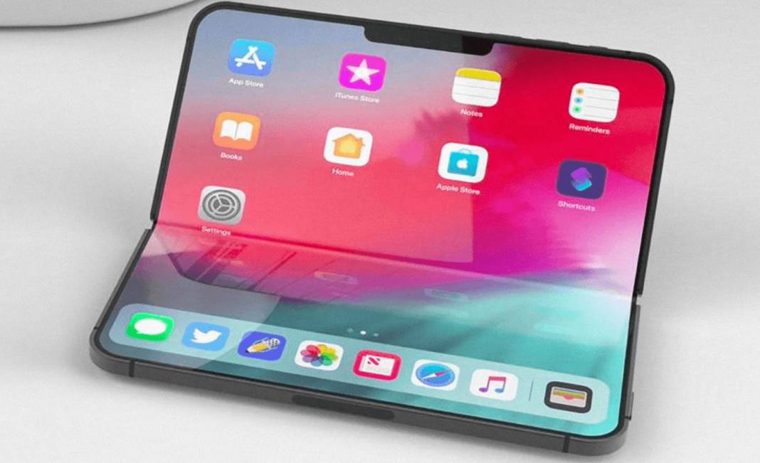 Apple'ın katlanabilir iPhone'u yolda: Kredi başvurusunda bulunabilirsiniz 1